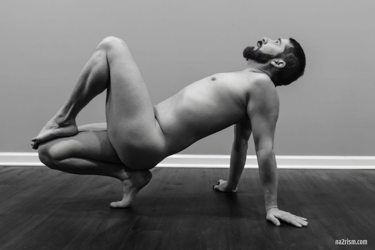 Websites about naked yoga